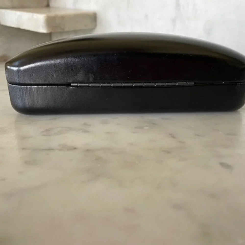 COACH Black Eyeglass Hard Clamshell Case Hinged with Cleaning Cloth